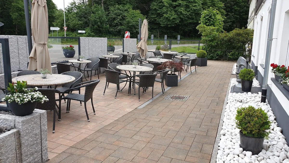 BookNoFees: Restaurante – Hotel "Am Schnüffel" (Inh. Heiko Lüsebrink) – Meinerzhagen – Hotel "Am Schnüffel" (Propietario Heiko Lüsebrink), foto 1
