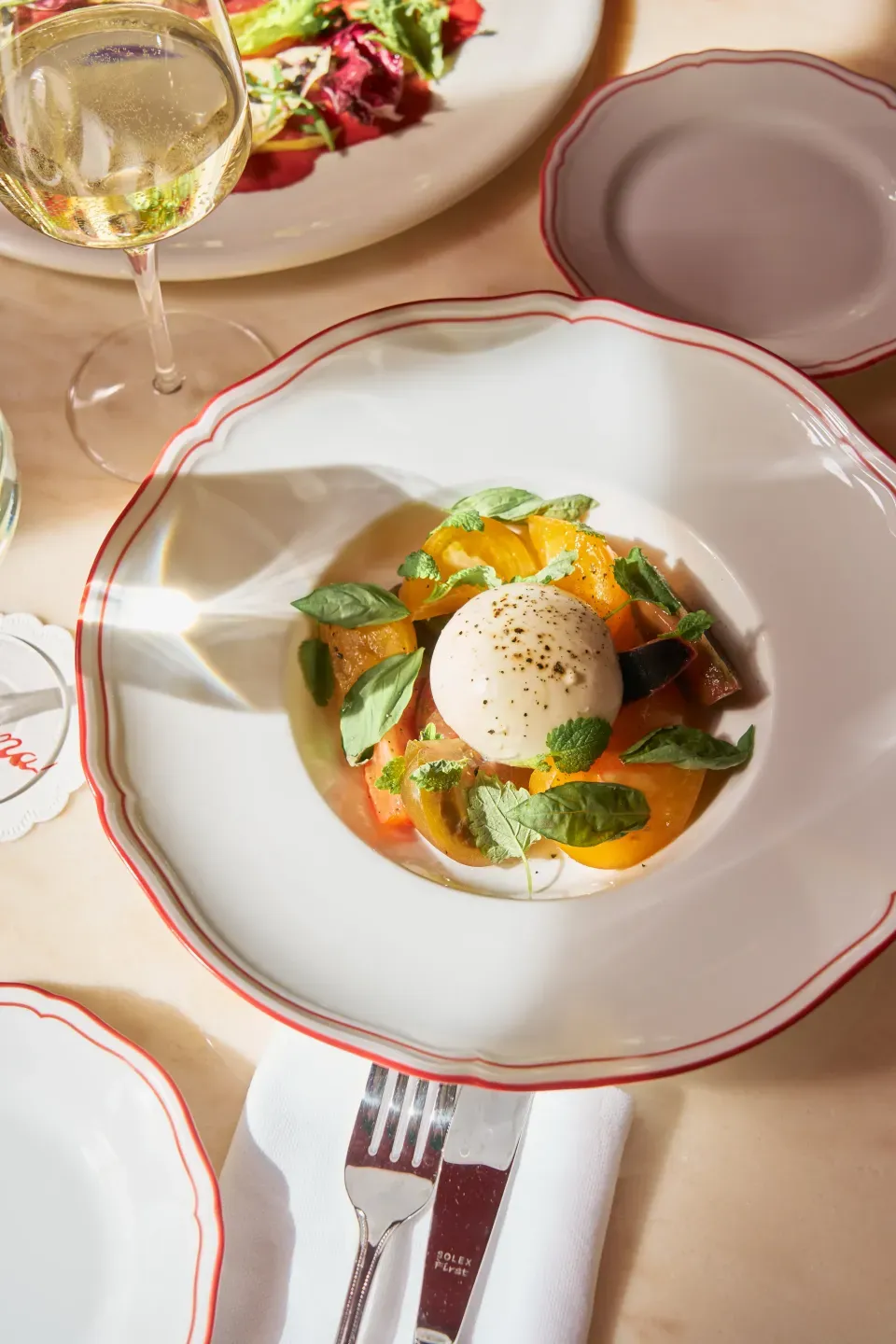 BookNoFees: Restaurante – Donna – Copenhagen – Mujer, foto 1