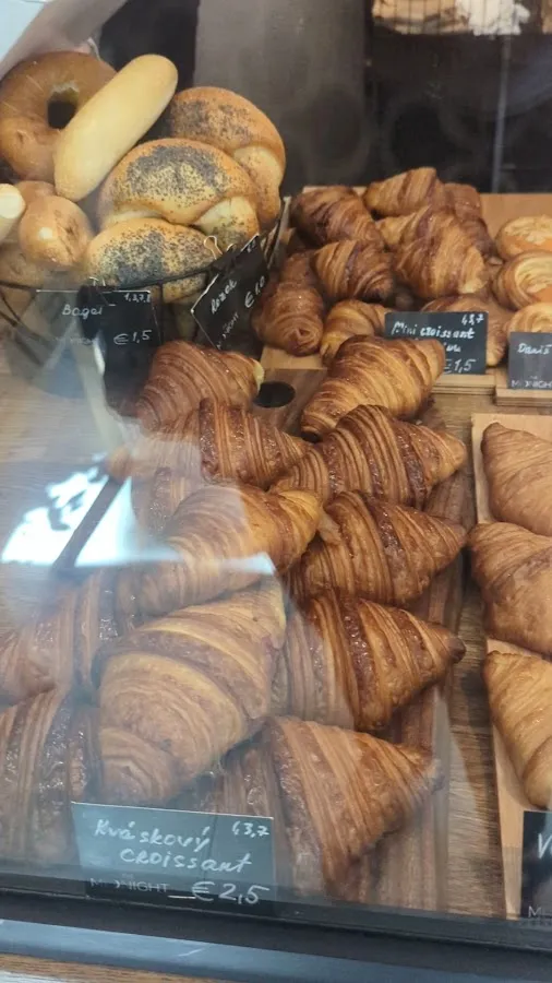 BookNoFees: Panadería – BLOOM BAKERY – Bratislava – PANADERÍA BLOOM, foto 3
