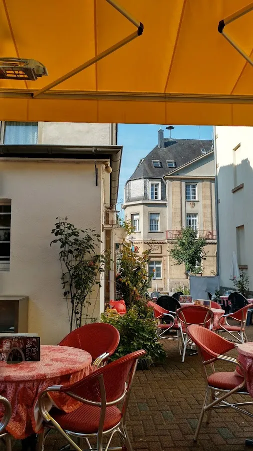 BookNoFees: Heladería – Sagui Eiscafe – Wetter (Ruhr) – Bienvenidos a la heladería, foto 3