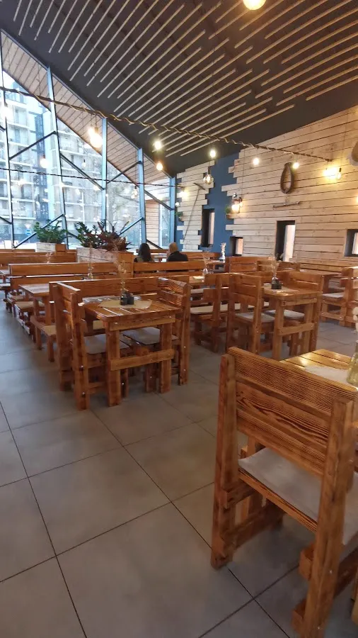 BookNoFees: Restaurante – Reštaurácia Lopárik – Bratislava – Restaurante Lopárik, foto 3