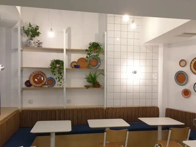 BookNoFees: Mama Tierra, Athens