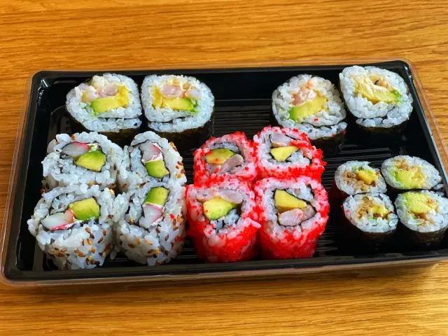 BookNoFees: Restaurante – MakiMaki Sushi-Restaurant – Lippstadt – Restaurante de sushi MakiMaki, foto 2