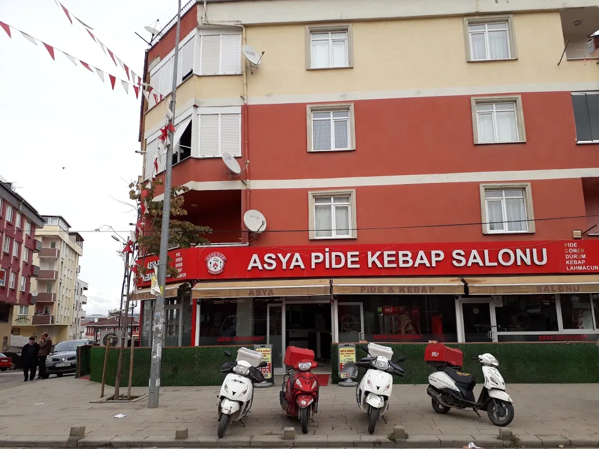 BookNoFees: Restaurante – Asya Pide Kebap Salonu – Istanbul – Restaurante Asya Pide Kebap, foto 1