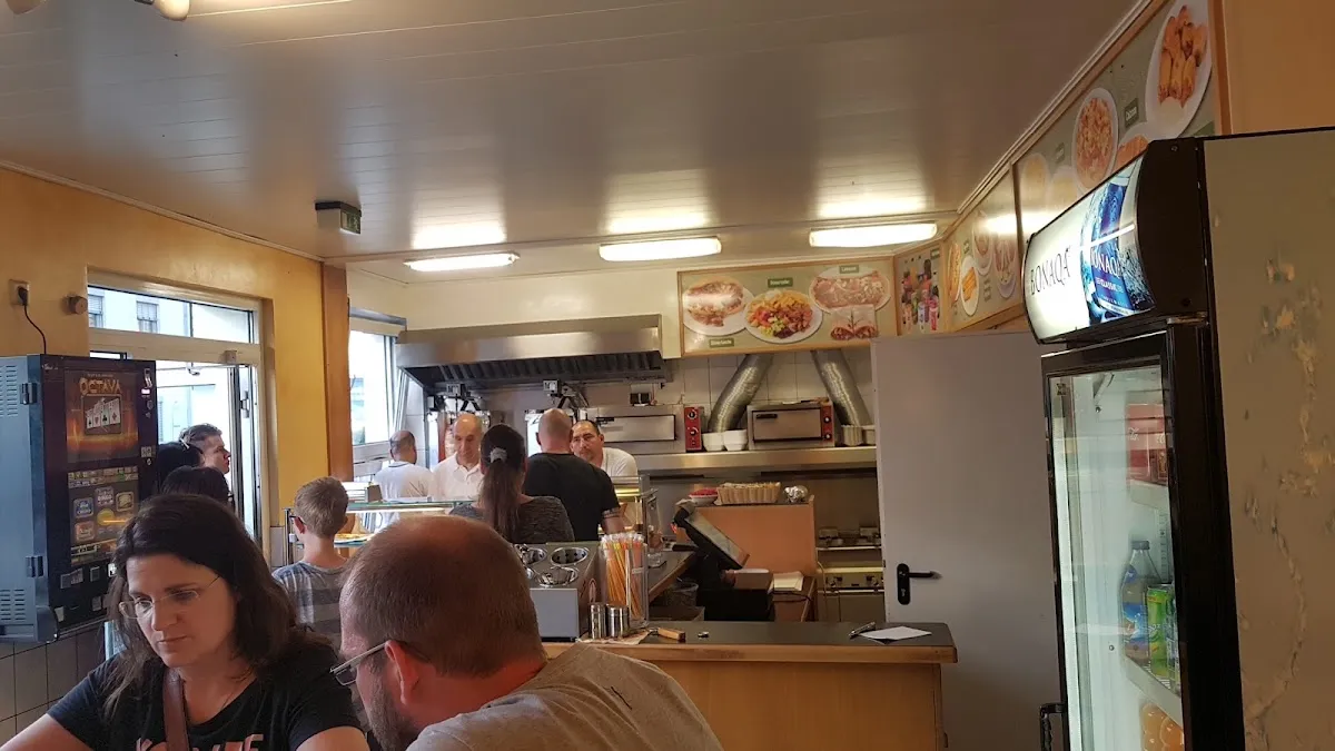 BookNoFees: Restaurante – Cappadocia Döner Grill Pizza – Erwitte – Cappadocia Döner Grill Pizza, foto 1