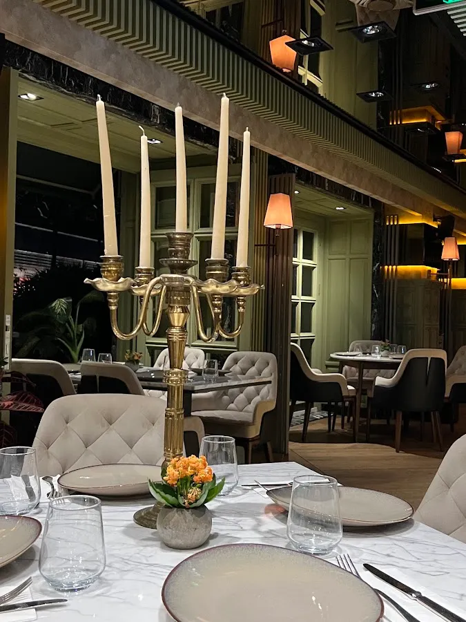 BookNoFees: Restaurante – Frontiere İstanbul – Istanbul – Fronteras Estambul, foto 1
