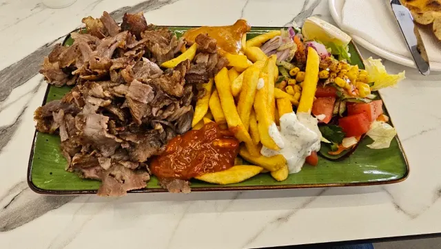 BookNoFees: Bar de tapas – Istanbul Kebap Hagen – Hagen – Istanbul Kebap Hagen, foto 3