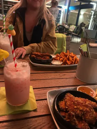 Restaurante – BookNoFees: foto de la opinión de Valentina Pfenning sobre R-Café Möhnesee