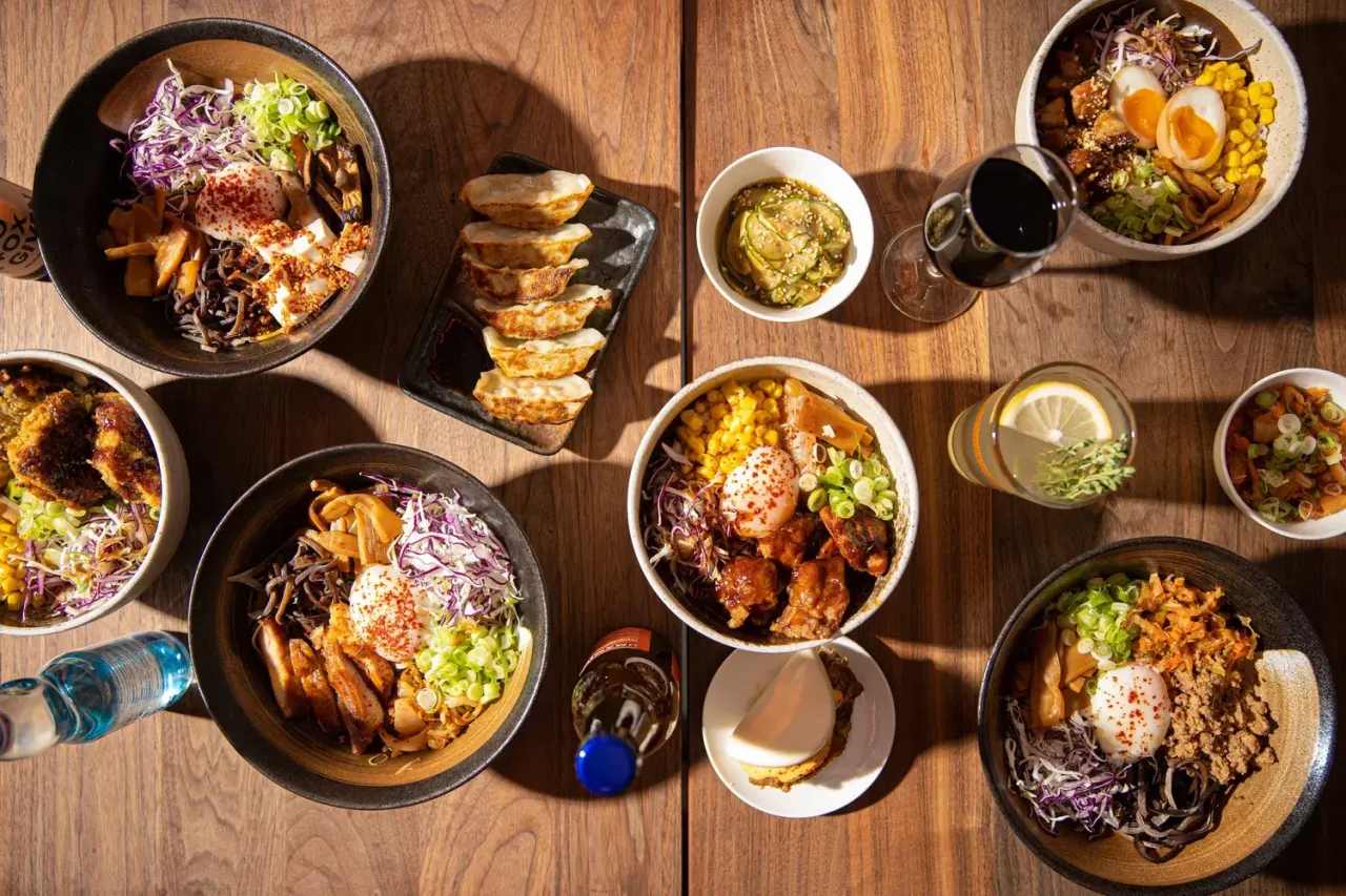 BookNoFees: Restaurante – Umamido – Sofia – Umamido, foto 1
