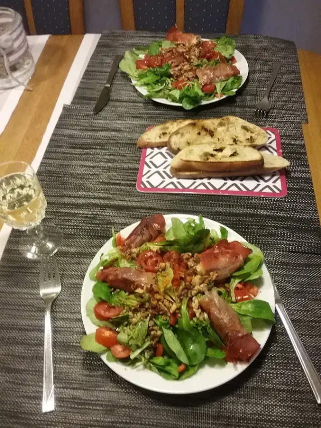 BookNoFees: Bistro Sicilia, Bönen