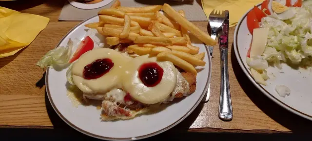 BookNoFees: Restaurante – Bei Steggers! – Marsberg – ¡En Steggers!, foto 2
