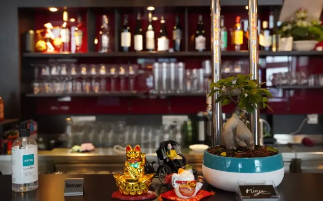 BookNoFees: Restaurante – Minze – Vienna – Menta, foto 2