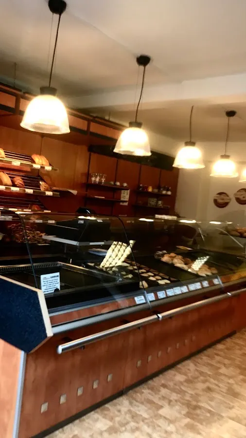 BookNoFees: Panadería – Bernhard Grundmann Bäckerei – Bad Wünnenberg – Panadería Bernhard Grundmann, foto 1