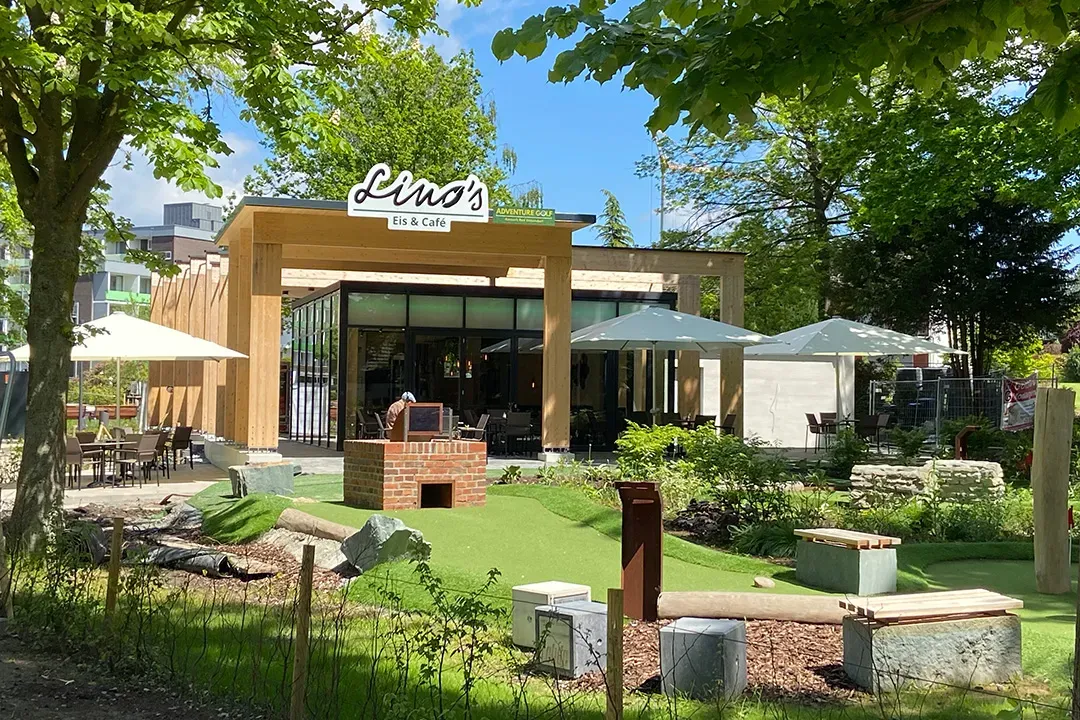 BookNoFees: Heladería – Linos Eis & Café – Bad Sassendorf – Linos Eis & Café, foto 1