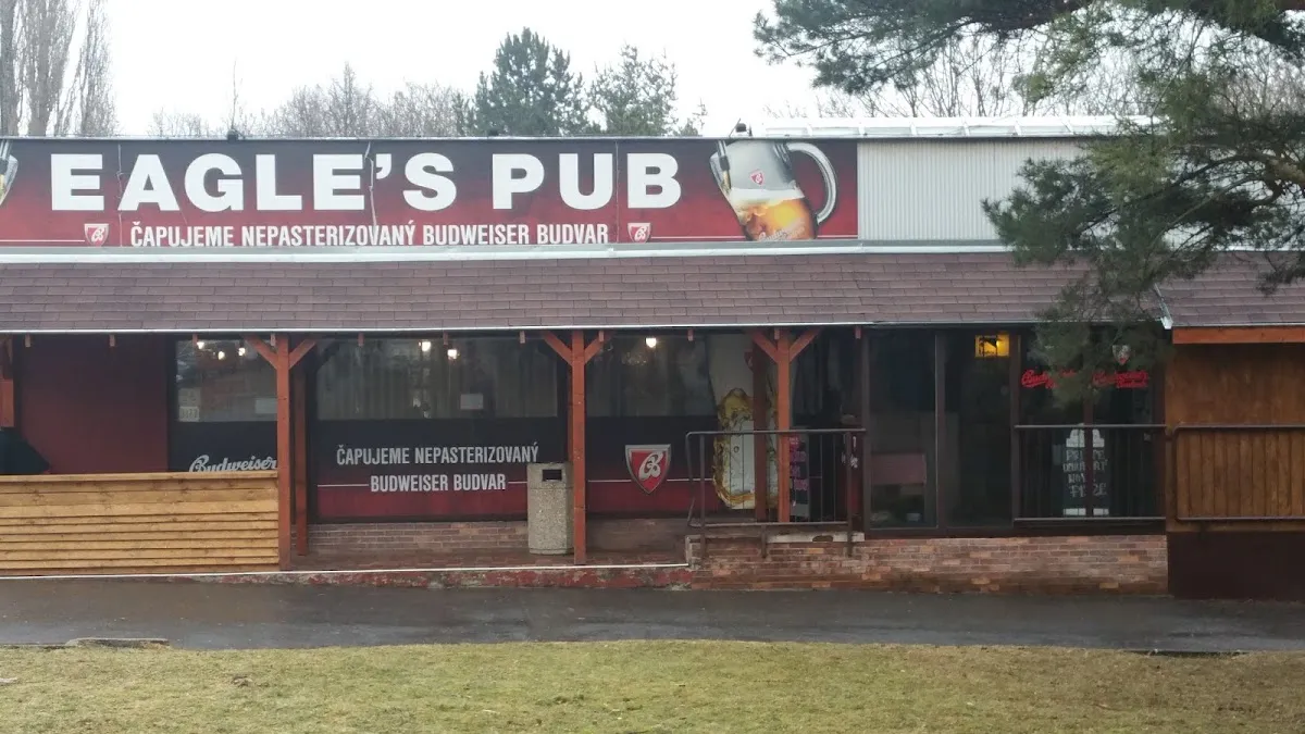 BookNoFees: Restaurante – Eagle's PUB – Bratislava – Eagle's PUB, foto 1