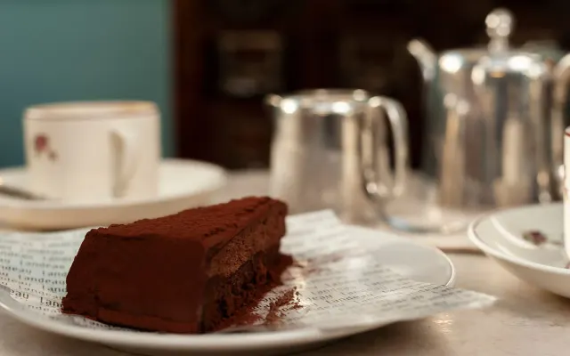 BookNoFees: Cafetería – Landeau Chocolate – Lisbon – Chocolate Landeau, foto 2