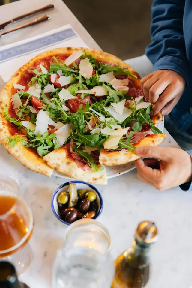BookNoFees: Restaurante – De Pizzabakkers – Amsterdam – Los pizzeros, foto 2