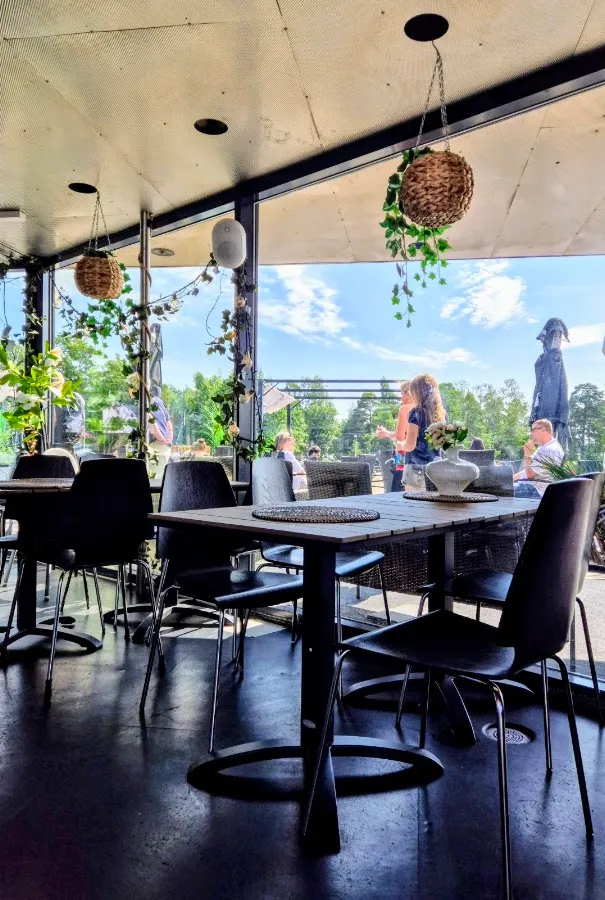 BookNoFees: Cafetería – Cafe Biitsi – Helsinki – Café Biitsi, foto 2