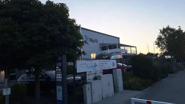 BookNoFees: Restaurante – Am Yachthafen – Bergkamen – En el puerto deportivo, foto 2