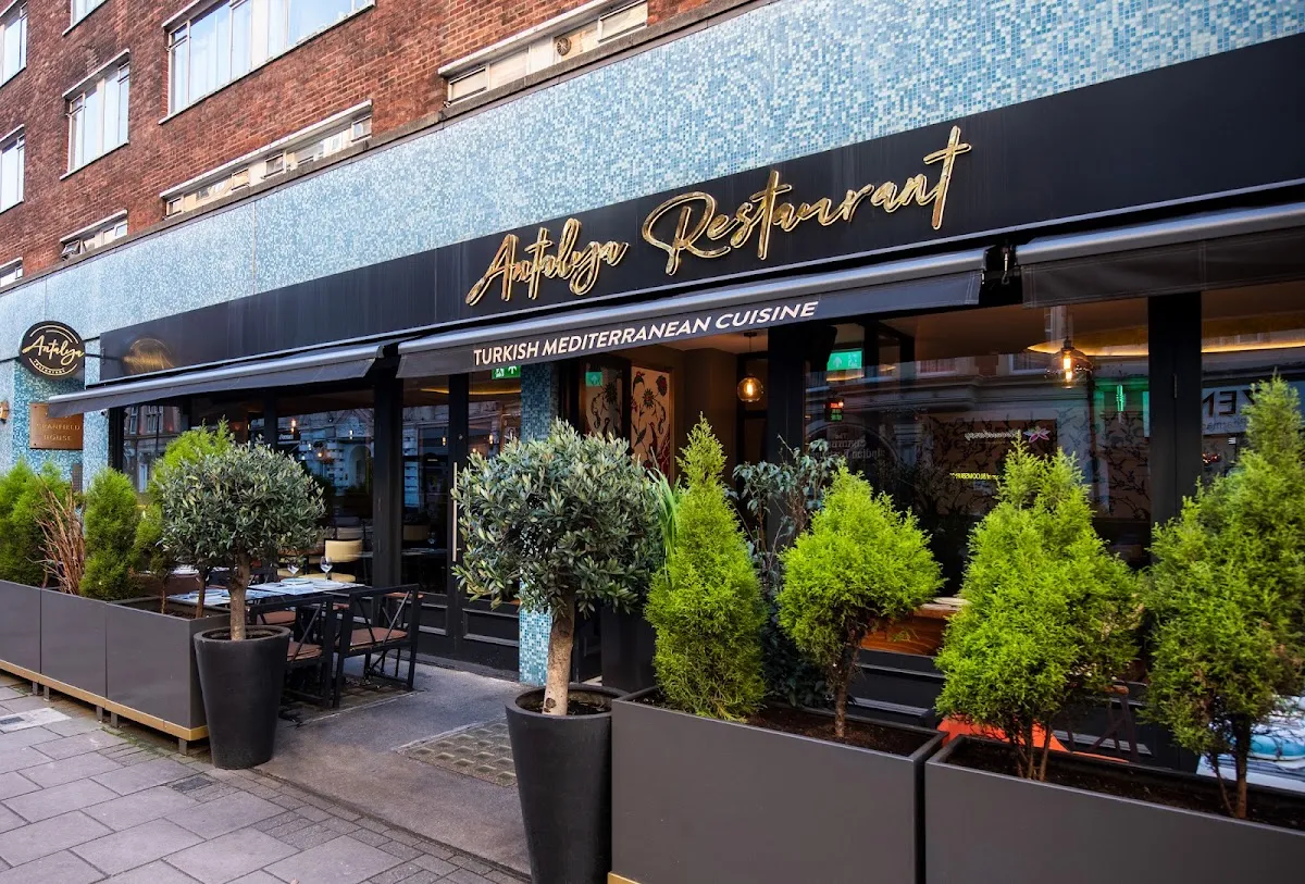 BookNoFees: Restaurante – Antalya Restaurant – London – Restaurante de Antalya, foto 1
