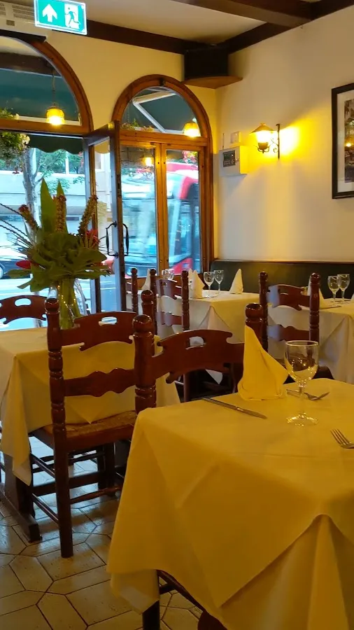 BookNoFees: Restaurante – De Amicis – London – Acerca de los amigos, foto 3
