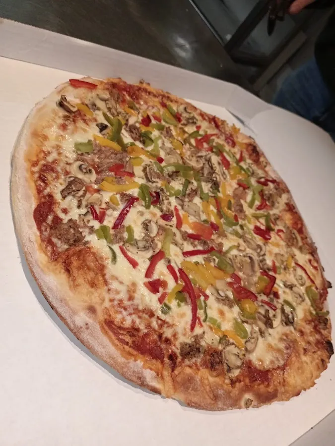 BookNoFees: Restaurante – Pizzaservice DonCamillo – Olpe – Servicio de pizza Don Camillo, foto 1