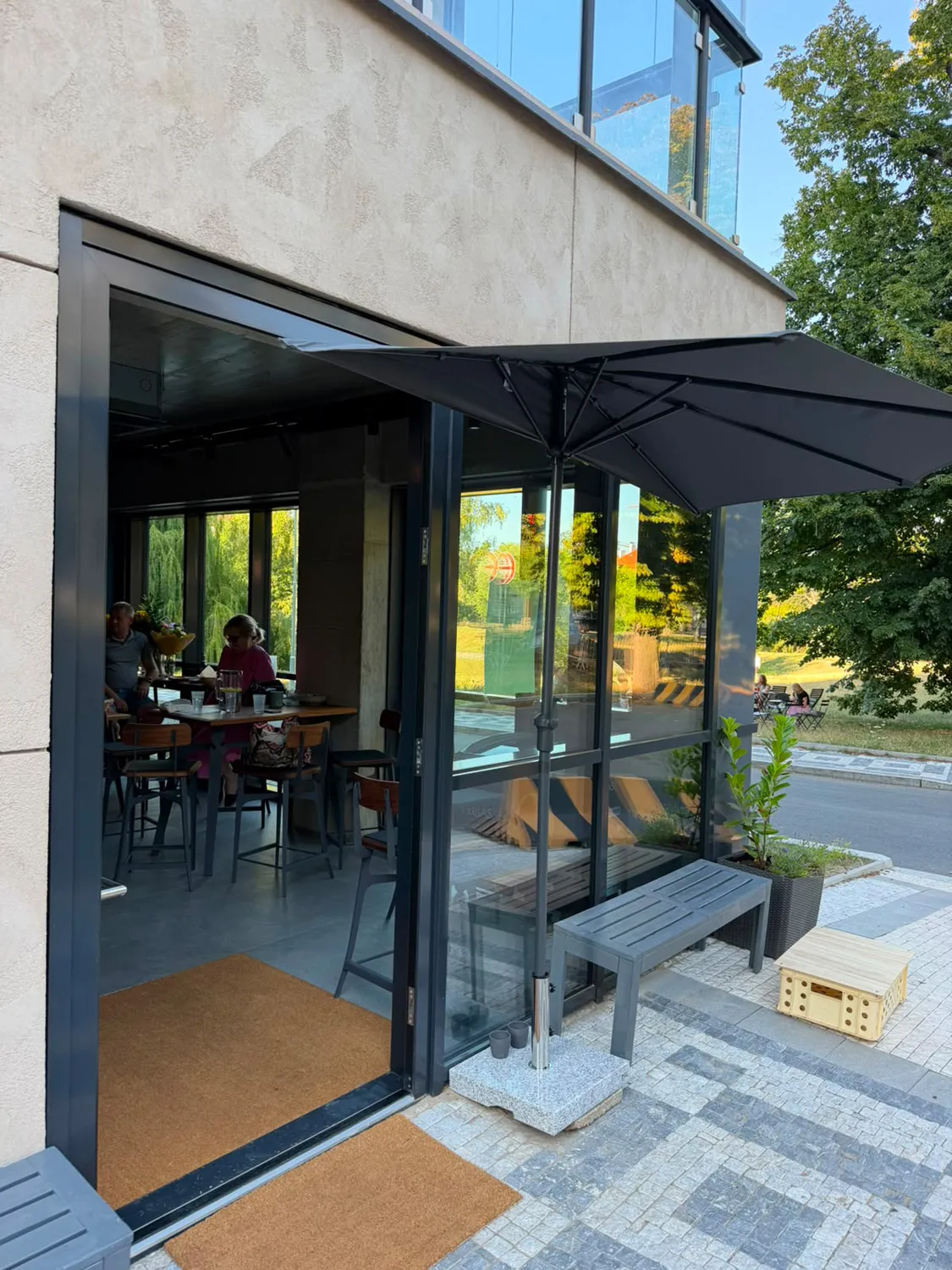 BookNoFees: Cafetería – Bellčafe – Prague – Bellčafe, foto 1
