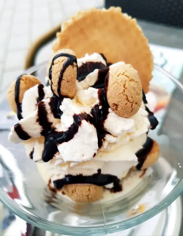 BookNoFees: Restaurante – Da Maria Cafe Gelato – Geseke – De Maria Café y Heladería, foto 2