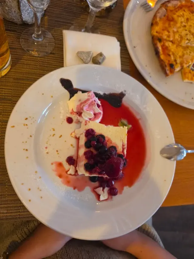 BookNoFees: Restaurante – Bänksken – Hattingen – La luz de la mesa, foto 2