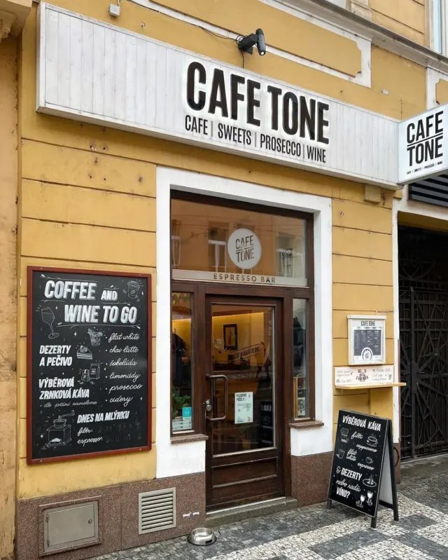 BookNoFees: Cafetería – Cafe Tone – Prague – Cafe Tone, foto 2