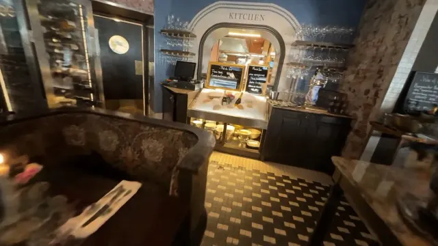 BookNoFees: Restaurante – Bistro Bardot – Helsinki – Bistro Bardot, foto 3