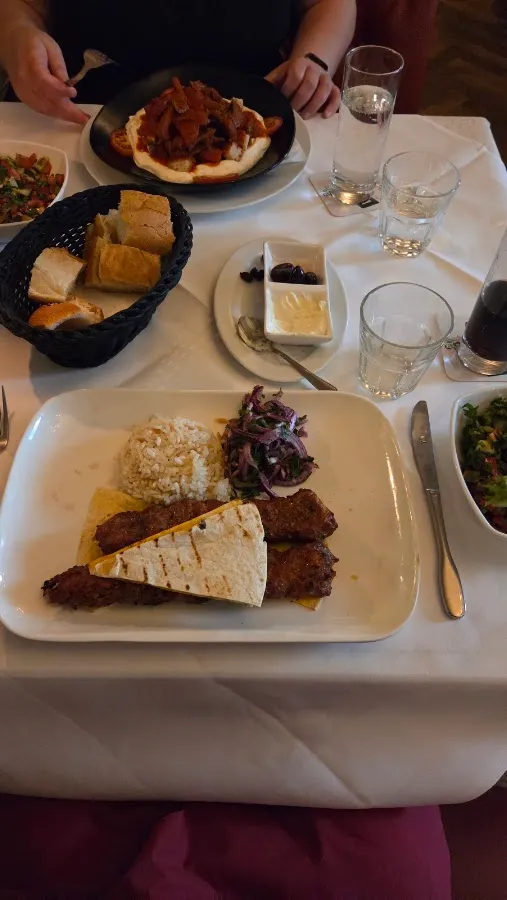 BookNoFees: Restaurante – Bosporus Restaurant – Dortmund – Restaurante Bosporus, foto 2