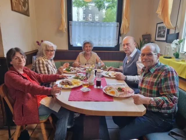 BookNoFees: Restaurante – Bürgerstübchen – Ennepetal – Café popular, foto 3
