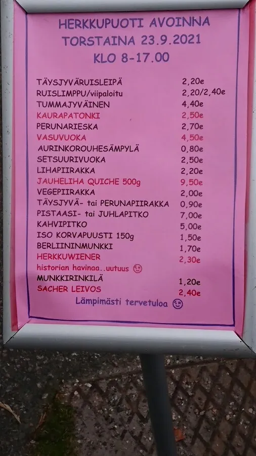 BookNoFees: Panadería – Haagan Leipä – Helsinki – El pan de Haaga, foto 2