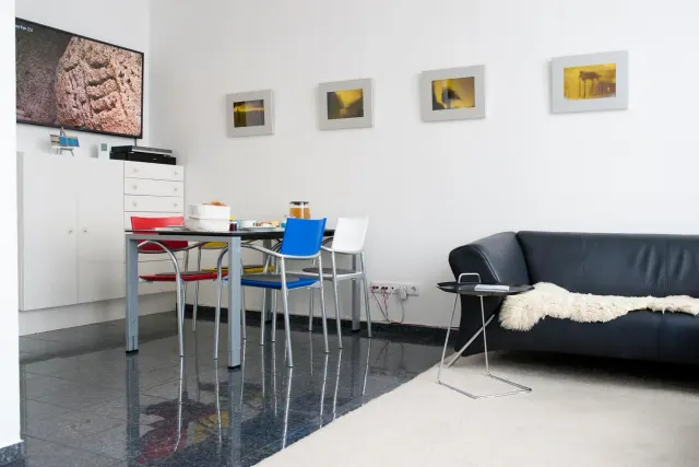 BookNoFees: Kunst-T-raum | Departamento moderno para 4 personas en Sylt, en primera línea de playa – Westerland