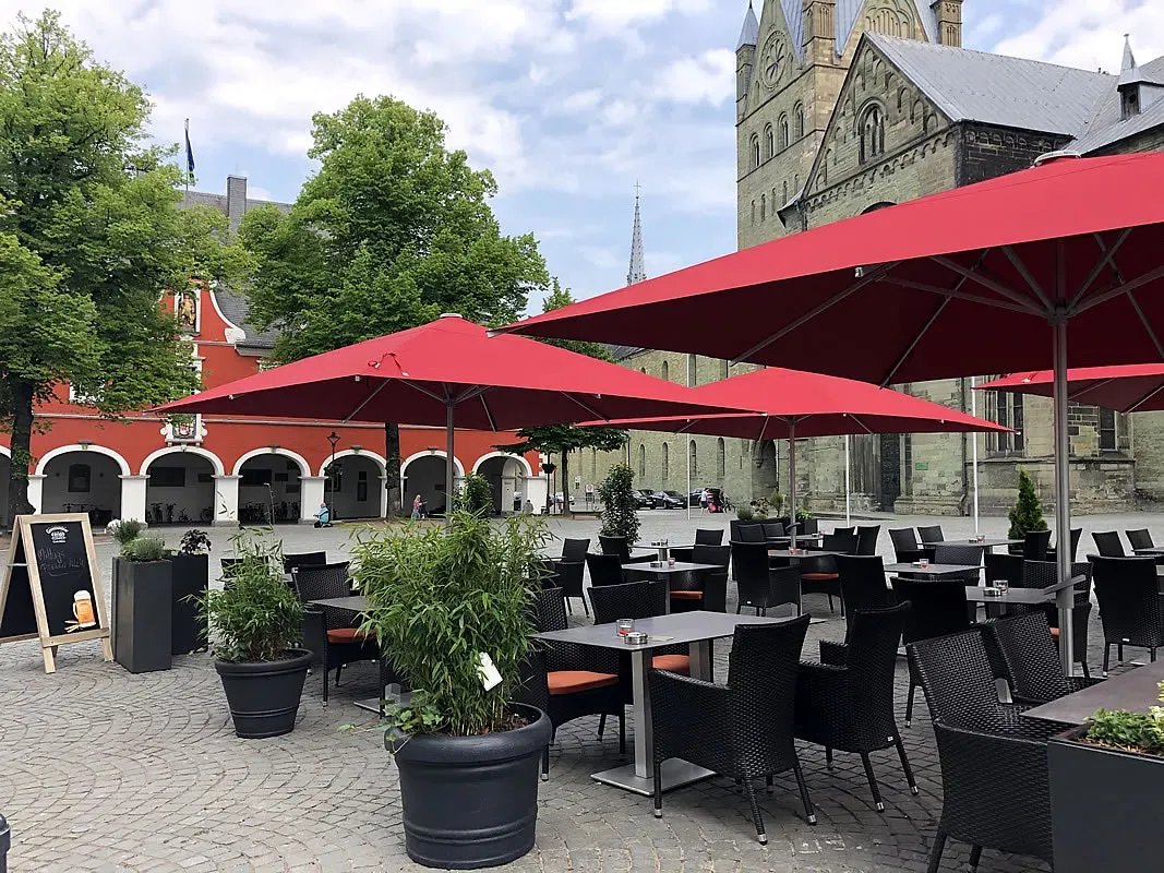 BookNoFees: Restaurante – Brunello – Soest – Brunello, foto 1
