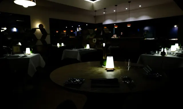 BookNoFees: Restaurante – Erh - Ryuichi Utsumi – Paris – Erh - Ryuichi Utsumi, foto 3