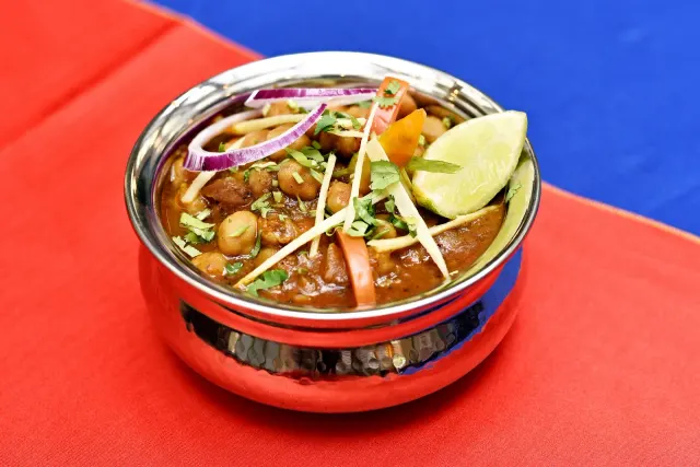 BookNoFees: Restaurante – Amritsar Mail – Prague – Amritsar Mail, foto 3
