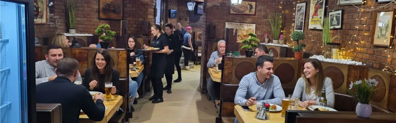 BookNoFees: Restaurante – Bem Étterem – Söröző – Budapest – Restaurante y cervecería Bem, foto 1