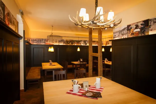 BookNoFees: Restaurant Trotzenburg, Meinerzhagen