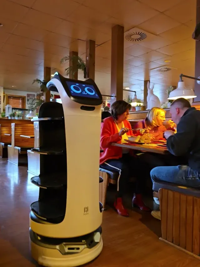 BookNoFees: Restaurante – Connies Diner – Kamen – Connies Diner, foto 3