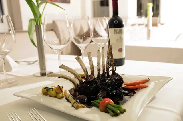 BookNoFees: Restaurante – CANNIZZARO'S Ristorante-Bar – Lennestadt – CANNIZZARO'S Restaurante-Bar, foto 3