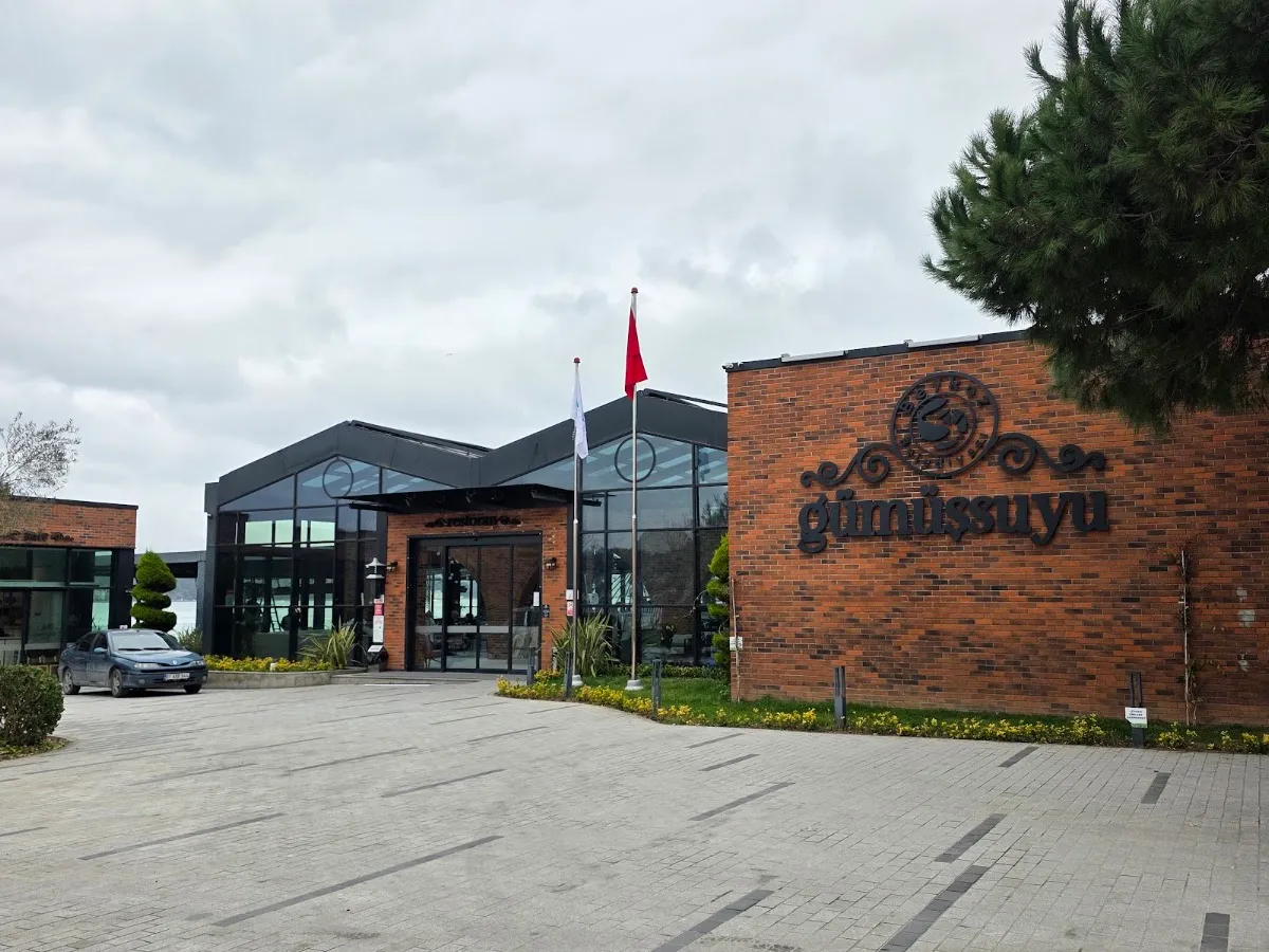 BookNoFees: Restaurante – BEYKOZ BELEDİYESİ GÜMÜŞSUYU KENT LOKANTASI – Istanbul – AYUNTAMIENTO DE BEYKOZ – RESTAURANTE MUNICIPAL DE GÜMÜŞSUYU, foto 1