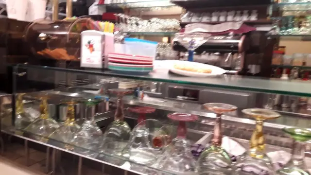BookNoFees: Restaurante – Eiscafé Bistro Rialto – Werl – Cafetería-heladería Bistro Rialto, foto 3