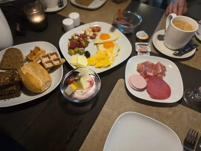 BookNoFees: Restaurante – Café Corner Café – Recklinghausen – Café Corner Café, foto 3