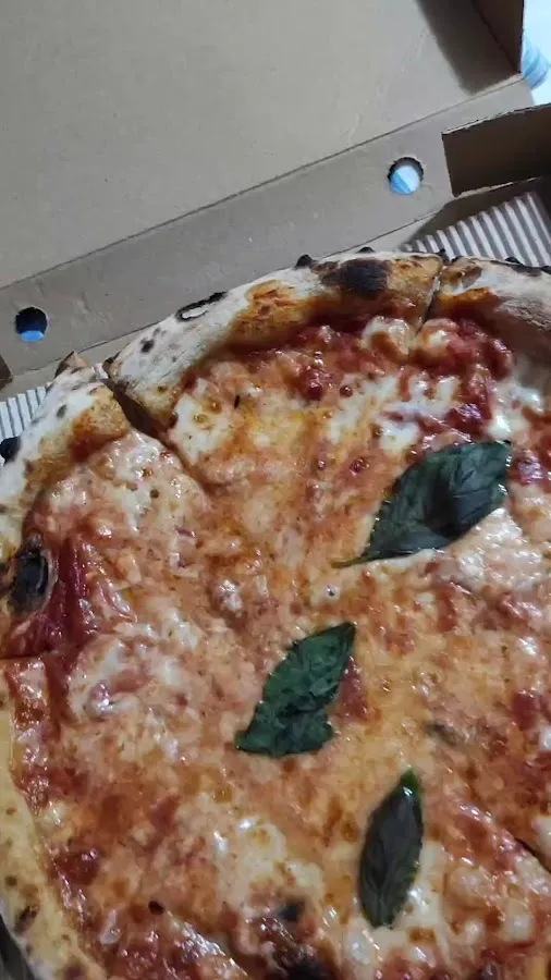 BookNoFees: Restaurante – ETIEN PIZZA BAR – Athens – ETIEN PIZZA BAR, foto 3