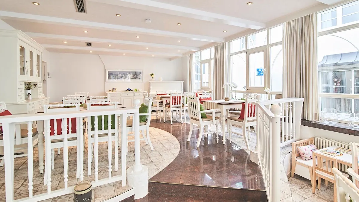 BookNoFees: Restaurante – Kaffeehaus am Dom – Attendorn – Cafetería junto a la catedral, foto 1