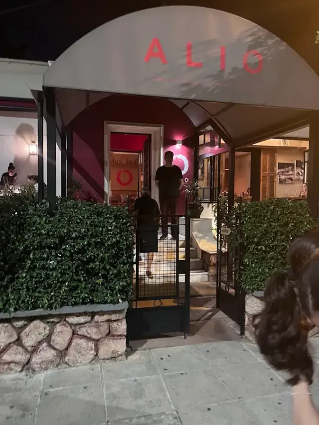 BookNoFees: Restaurante – Alio – Athens – A otro, foto 2