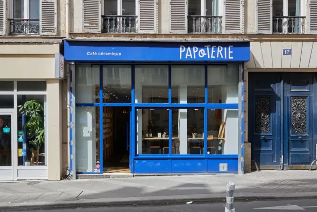 BookNoFees: La Papoterie, Paris