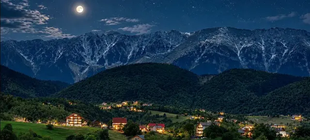 BookNoFees: alojamiento de vacaciones en Brasov – Habitación privada y tranquila con vista a la montaña y al jardín